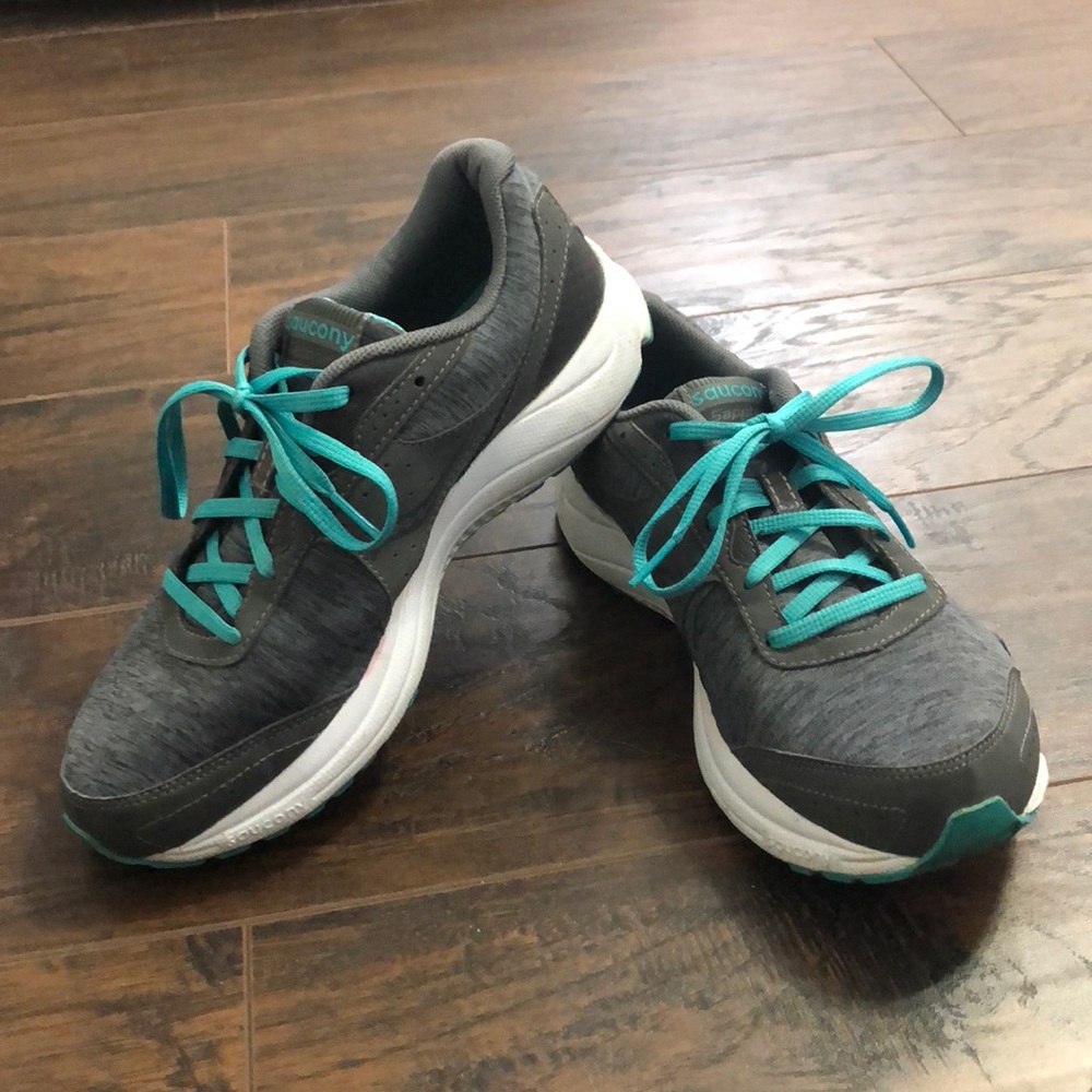 Saucony Tennis Shoes